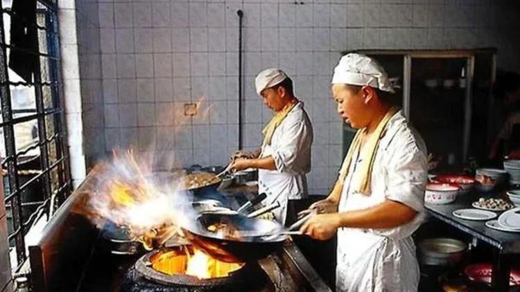 亚洲三级黄色
